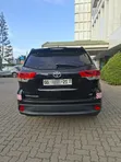 2019 Toyota Highlander LE Plus Black - 5