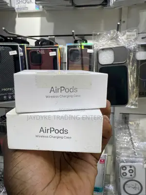Apple AirPods 5 Wireless Charging
