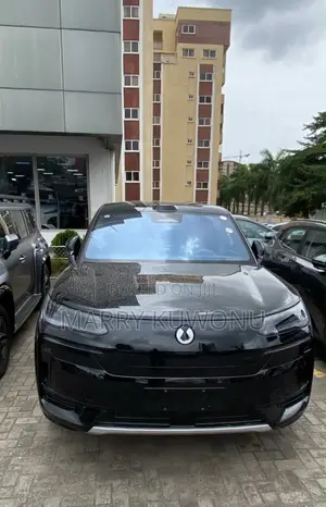 New Denza N9 2.0 Hybrid AWD 2025 SUV - Black