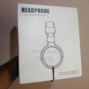 Studio DJ Headphones - Brand New