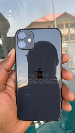 Apple iPhone 11 64GB Black