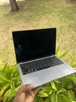 Apple MacBook Pro 2019 13" Intel Core i5 8GB RAM 256GB SSD - 3