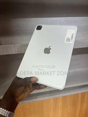 Apple iPad Pro 11 (2022) 256GB Silver