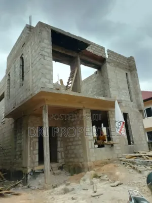 4 Bedroom House for Sale in Dki Properties, Malejor