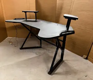 1.6m Gaming/Studio RGB Desk