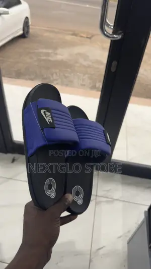 Nike Offcourt Adjust Men's Slides - Size 44