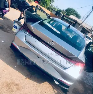 Hyundai Elantra 2021 Gray
