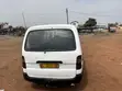 Toyota HiAce 2013 White - 2