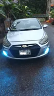 Hyundai Accent GLS 2013 Silver - 3