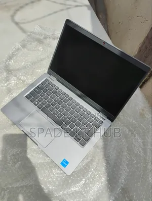 Dell Latitude 5320 Laptop - 13.3" i5 11th Gen, 8GB RAM, 256GB SSD