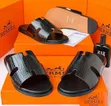 New Balance Unisex Slippers - Black - 4