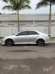 2014 Toyota Camry SE Sedan - 5