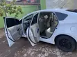 Toyota Prius 2010 White - 3