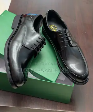 Clarks Men's Leather Derby Lace-Up Shoes