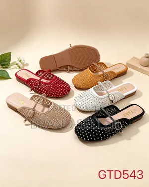 Wholesale Slippers - Black, Women's Size 44