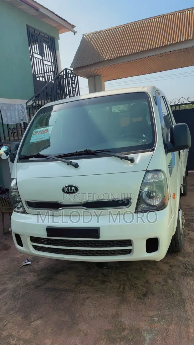 Kia Bongo III Truck - 1