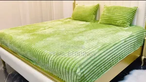 High Quality Super Comfy Cozy Flannel Fitted Sheet With 2 Pillowcases
