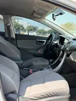 Hyundai Elantra 2013 White - 3