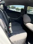 Hyundai Elantra 2013 White - 4