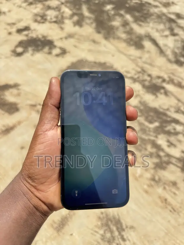Apple iPhone 12 Pro 256GB Graphite - 1