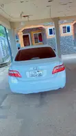 Toyota Camry 2010 White - 4