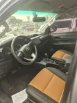 Toyota Hilux 2017 Silver - 2