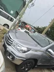Toyota Hilux 2017 Silver - 5