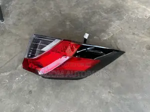 Toyota RAV4 Taillight (2019-2024)