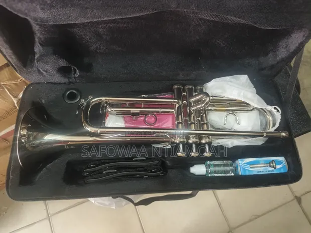 Silver Yamaha Trumpet - 1