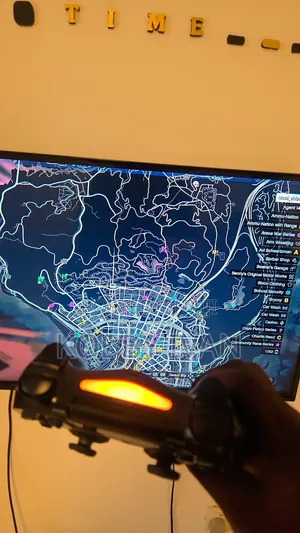 PS4 Slim FC 24 + GTA V Online