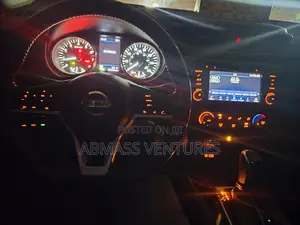 2018 Nissan Rogue S AWD Silver