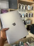 Apple MacBook Pro 2017 8GB RAM, 128GB SSD - 3
