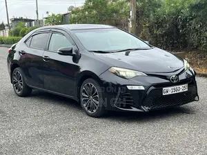 Toyota Corolla S 2015 Black