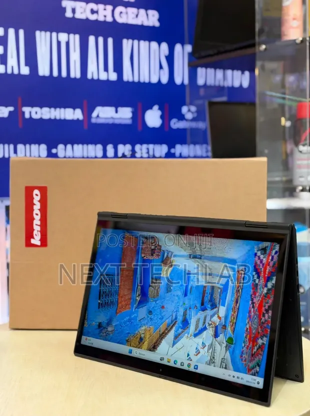 Lenovo ThinkPad X1 Yoga Laptop - Core i7, 16GB RAM, 512GB SSD - 1