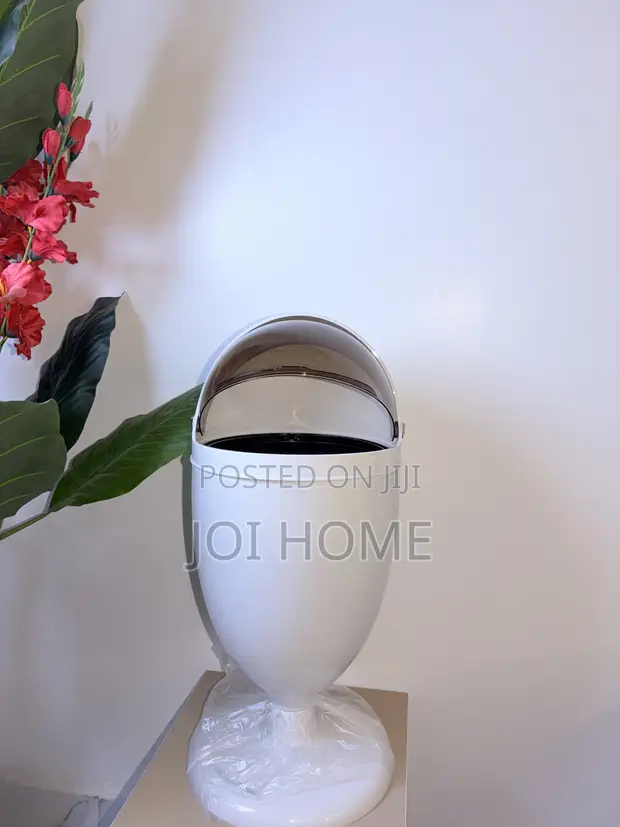 Mini Trash Bin - Wine Glass Shape - 1