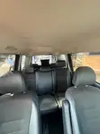 Toyota Voxy V 2WD 7-Seater 2013 White - 4