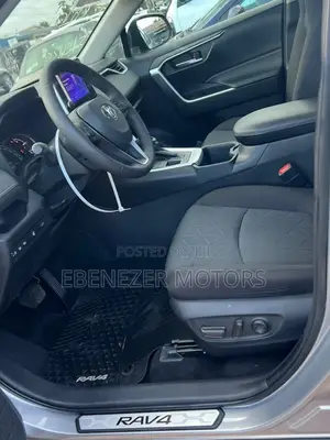 Toyota RAV4 2023