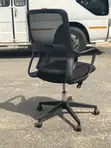 Modern Mesh Office Chair - 1