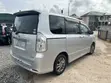 Toyota Voxy V 2WD 8-Seater 2011 Silver - 4