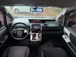 Toyota Voxy V 2WD 8-Seater 2012 Silver - 5