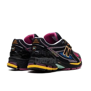 New Balance Unisex Sneakers