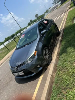 Toyota Corolla LE 2015 Gray