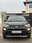 2017 Toyota RAV4 XLE FWD - 4
