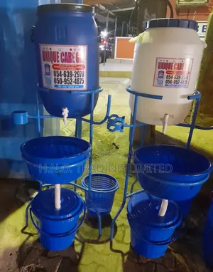 Veronica Bucket with Accessories