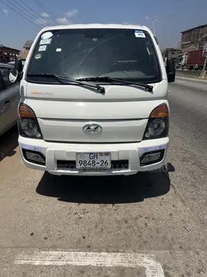 2017 Hyundai Porter 2 (H100) Double Cab