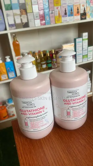 Nadinola Secret Glutathione & Vitamin C Body Lotion