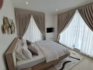 Furnished 1 Bedroom Room & Parlour in Labone