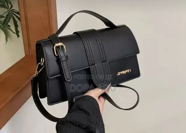 Elegant Black Top-Handle Crossbody Bag - 1