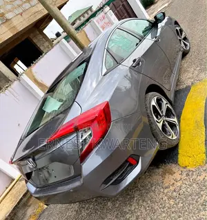 Honda Civic LX 2017 Gray