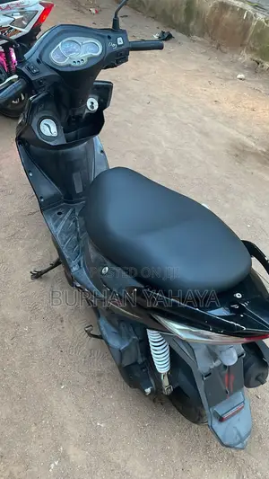 SYM GR 125cc Scooter 2014 Black